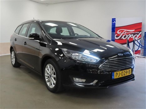 Ford Focus - 1.5 EcoBoost 150pk Titanium Edition - 1