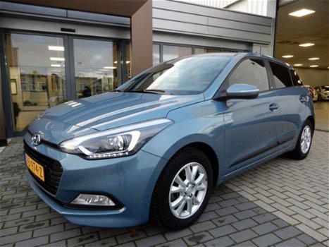 Hyundai i20 - 1.0 T-GDI Go - 1