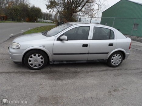 Opel Astra - 1.6 Edition - 1