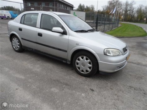 Opel Astra - 1.6 Edition - 1