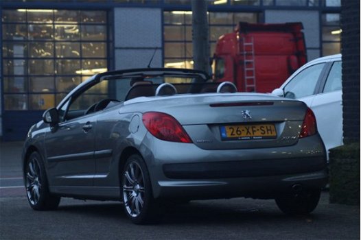 Peugeot 207 CC - 1.6-16V T Sport - All-in prijs | lage km stand | lederen bekleding - 1