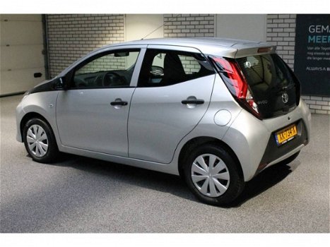 Toyota Aygo - 1.0 VVT-i X-Fun 5-Drs - 1