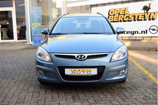 Hyundai i30 CW - 1.6i Style - 1