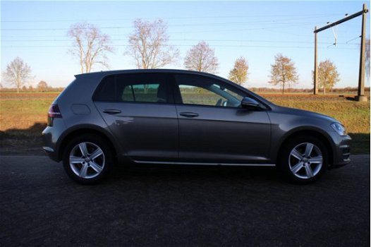 Volkswagen Golf - 1.2 TSI Highline | NAVI | ACC | INCLUSIEF | - 1