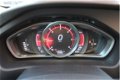 Volvo V40 - 2.0 D2 120PK Summum Business, Leder, Navi & Premium Audio - 1 - Thumbnail