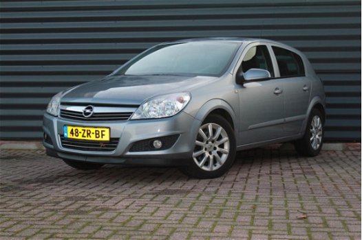 Opel Astra - 1.6 16V 5D 85KW Temptation Navi, Trekh., 5-Drs - 1