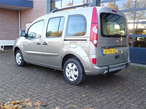 Renault Kangoo Family - 1.6-16V Privilège Rol stoel auto met lier - 1