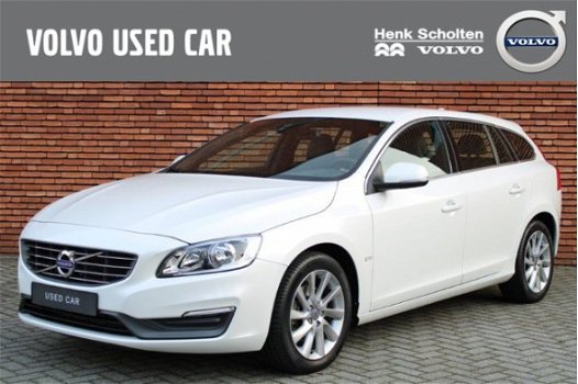 Volvo V60 - T3 Momentum 17'LMV/NAV/Stoelver - 1