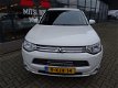 Mitsubishi Outlander - 2.0 PHEV Executive Edition *PRIJS IS INCL. BTW *4WD *NAVIGATIE *CRUISE CONTRO - 1 - Thumbnail