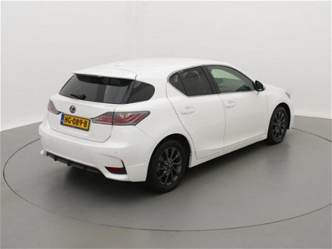 Lexus CT 200h - 1.8 Hybrid 136pk Automaat 25th Edition - 1