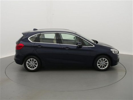 BMW 2-serie Active Tourer - (f45) 218d 150pk Automaat Executive Comfort Pakket + Lederen Sportstoele - 1