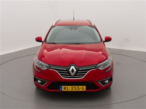 Renault Mégane Estate - 1.2 Energy TCe 100pk Bose + Easy Life Pack - 1