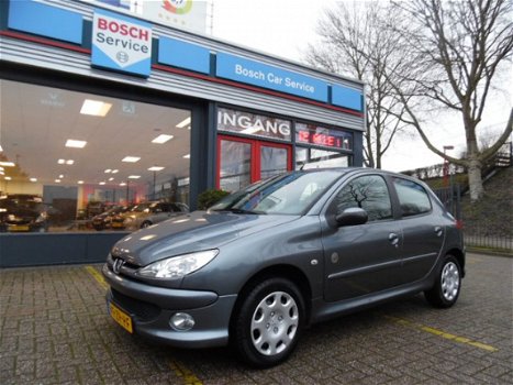 Peugeot 206 - 1.4 Génération AIRCO CRUISE CONTROL Financiering vanaf € 74, 00 per maand - 1