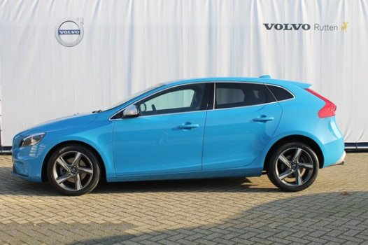 Volvo V40 - T3 150pk R-Design / Navigatie / PDC achter / 17