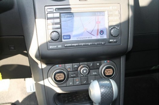 Nissan Qashqai - 2.0 Connect Edition Automaat - 1