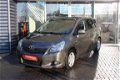 Toyota Verso - 1.8 VVT-i 147pk Business Titanium / Trekhaak / Camera - 1 - Thumbnail