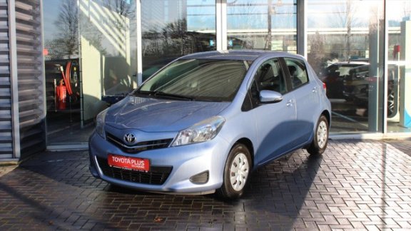 Toyota Yaris - 1.0 VVT-i 5D Aspiration / Camera / Navi - 1