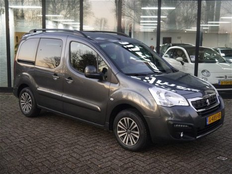 Peugeot Partner Tepee - 1.2 PureTech 110pk Active*Airco*Cruise control*Parkeersensoren - 1