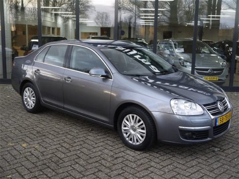 Volkswagen Jetta - 1.9 TDI Comfortline ECC *EXPORT - 1