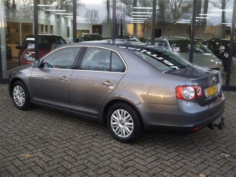 Volkswagen Jetta - 1.9 TDI Comfortline ECC *EXPORT - 1