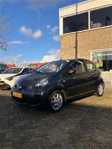 Toyota Aygo - 1.0-12V Access