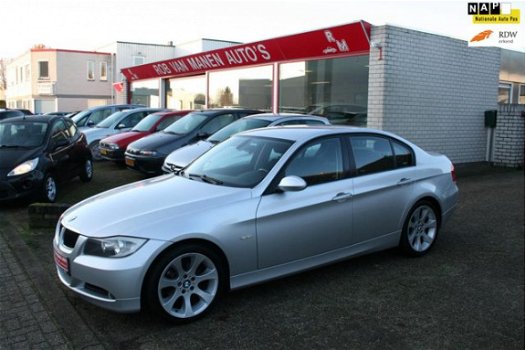 BMW 3-serie - 320i Dynamic Executive - 1