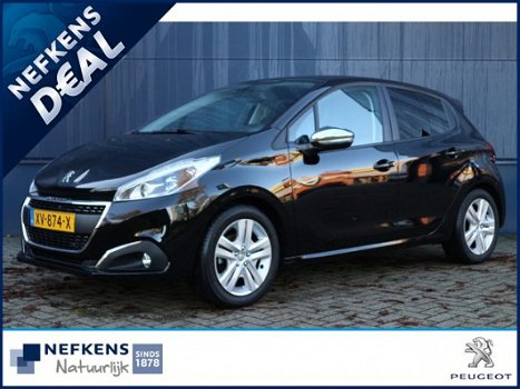 Peugeot 208 - 1.2 82 pk Signature / Navigatie / Parkeerhulp / Apple Car Play - 1