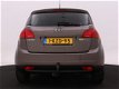 Kia Venga - 1.4 CVVT 20th Anniversary *HOGE ZIT*AIRCO*CAMERA*NIEUWSTAAT* | NEFKENS DEAL | - 1 - Thumbnail