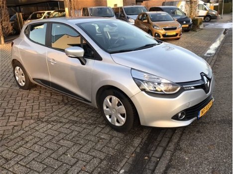 Renault Clio - 0.9 TCe Limited - 1