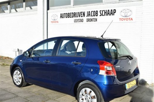 Toyota Yaris - 1.3 VVTi Comfort 100pk keurige Yaris 5 drs van 1e eigenaar , volledig dealer onderhou - 1