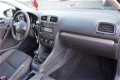 Volkswagen Golf - 1.6 TDI BlueMotion Airco/Pdc/5Deurs/Nieuw Apk - 1 - Thumbnail