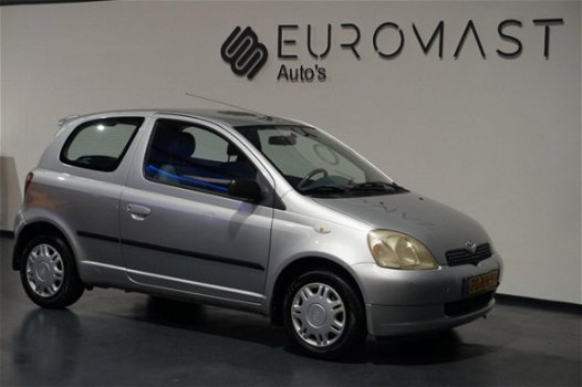 Toyota Yaris - 1.0-16V VVT-i Terra Nieuw Ap/Nap - 1