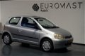 Toyota Yaris - 1.0-16V VVT-i Terra Nieuw Ap/Nap - 1 - Thumbnail