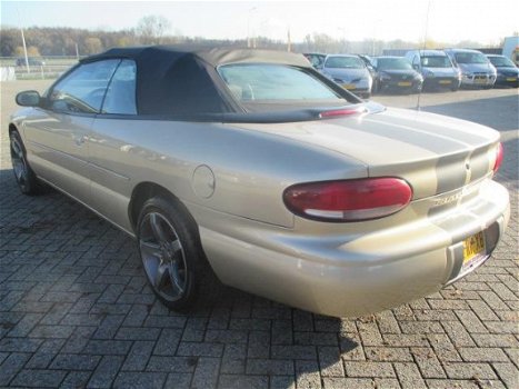 Chrysler Sebring - 1