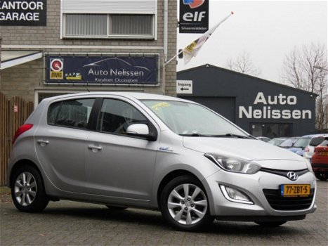 Hyundai i20 - 1.2i i-Vision 5-DRS | 1e EIGENAAR | DEALER OH | AIRCO | CRUISE | PDC | - 1