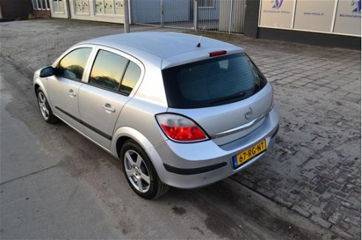 Opel Astra - 1.6 Enjoy - 1