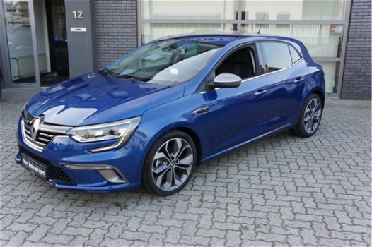 Renault Mégane - 1.2 TCe GT-Line ActiveCruise/Bluetooth/Camera/Full-LED/HeadUp/Navigatie/PDC/Velgen - 1