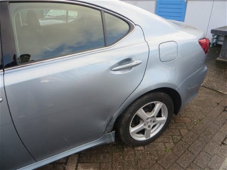 Lexus IS - 220d Business - 1