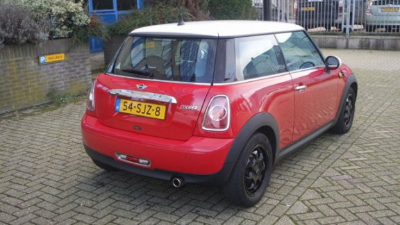 Mini Mini Cooper - 1.6 120PK Business Line - 1