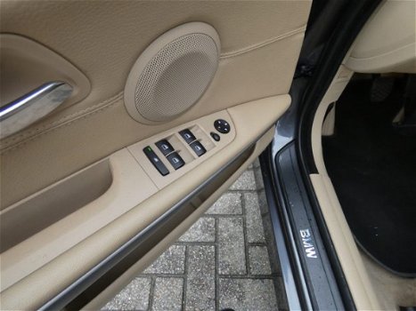 BMW 3-serie Touring - 318i Business Line - Leder - Navigatie - 1