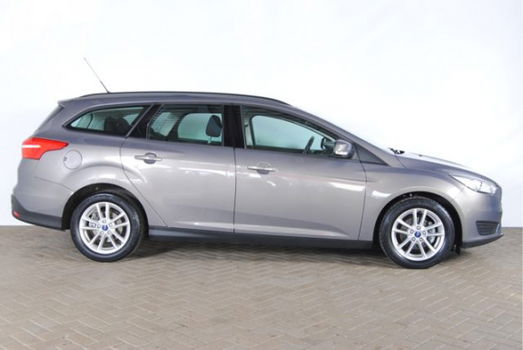 Ford Focus Wagon - 1.0 Trend Edition - 1