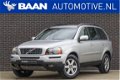 Volvo XC90 - 2.4 D5 Momentum Geartronic | Dealeronderhouden | 7 zitter | - 1 - Thumbnail