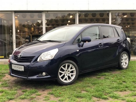 Toyota Verso - 1.8 VVT-i 147pk Dynamic Business| Navigatie, PDC, 17inch, Climate control - 1