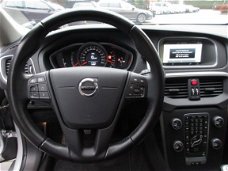 Volvo V40 - 2.0D Summum, Leder, Navi, Cruise, Pdc, 17