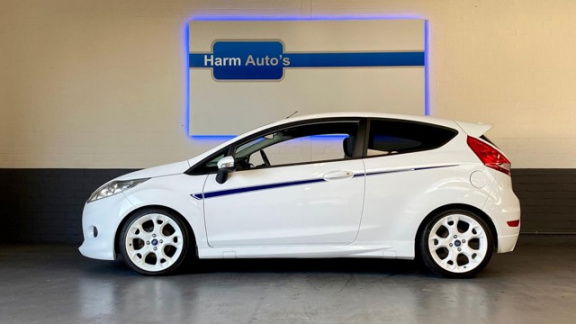 Ford Fiesta - 1.6 Metal 135pk climate control pdc stoelverwarming - 1