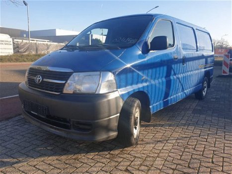 Toyota HiAce - 2.5 D-4D LWB Comfort *4X4 / AIRCO - 1