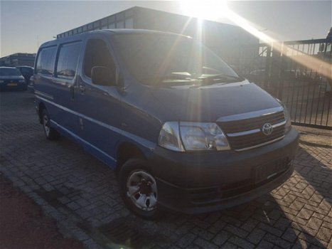 Toyota HiAce - 2.5 D-4D LWB Comfort *4X4 / AIRCO - 1