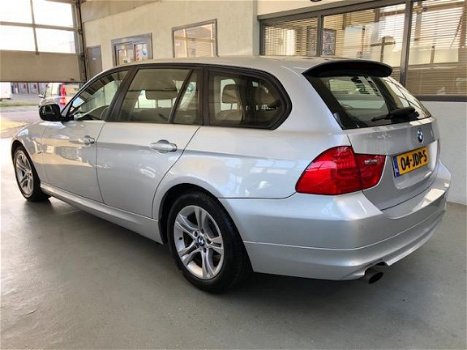 BMW 3-serie Touring - 316i Black & Silver Line Airco|Cruise|PDC - 1
