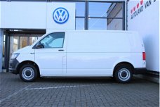 Volkswagen Transporter - 2.0 TDI L2H1 Trendline | Sidebars | Airco | Bluetooth | Bijrijdersbank | Tu