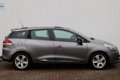 Renault Clio Estate - 0.9 TCe 90pk, Expression uit., Groot Navigatie, Airco, Cruise, Lmv, - 1 - Thumbnail